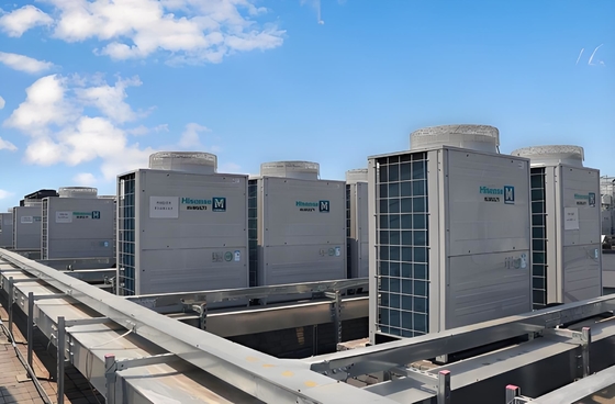 Harga yang bagus 500m3/H Volume Aliran Udara Hisense Air conditioner ruangan dipasang di dinding Efisiensi energi utama dengan R410a Jenis pendingin on line